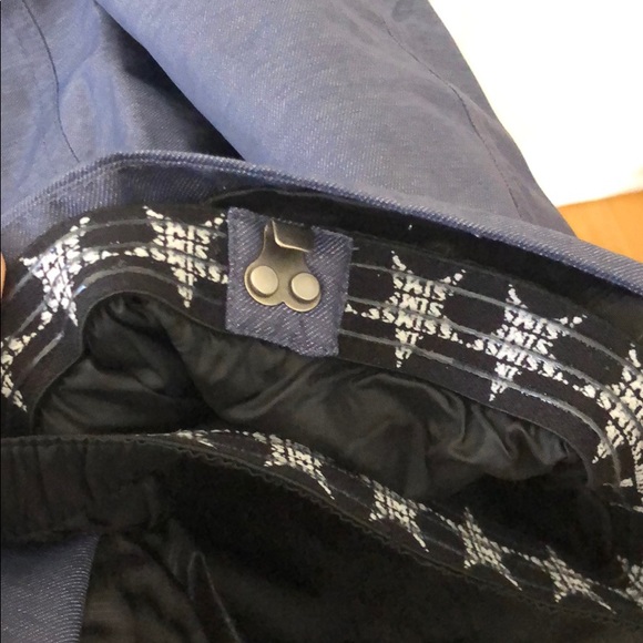 Snowboarding Pants - Picture 6 of 7